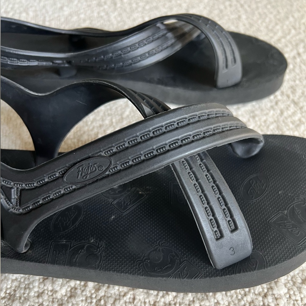 Flojos Black Women's Sandals - Picture 3 of 7